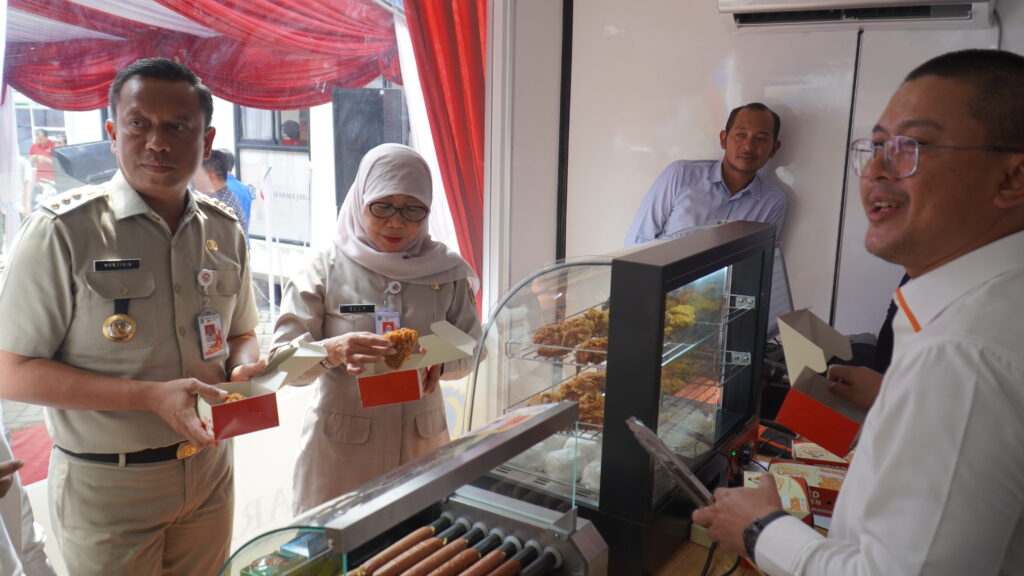 Perumda Dharma Jaya Akan Bangun 10 Gerai Djawara Fried Chicken di JakGrosir dan JakMart