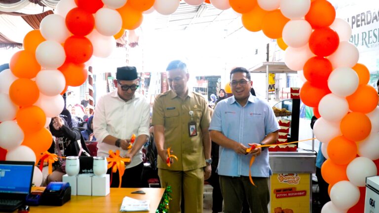 Perumda Dharma Jaya Resmikan Hub Channel Toko Daging Pertama di Trust Mart Cengkareng