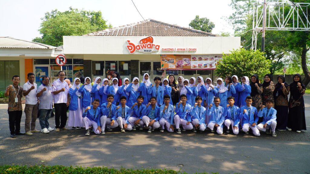 Perumda Dharma Jaya Berikan Edukasi Ketahanan Pangan kepada Siswa SMPN 51 Jakarta